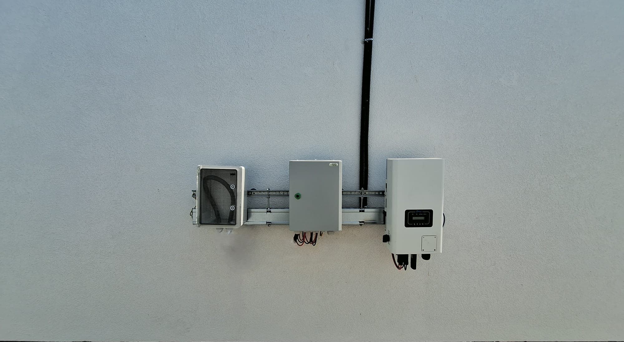 Deye inverter and electrical panel